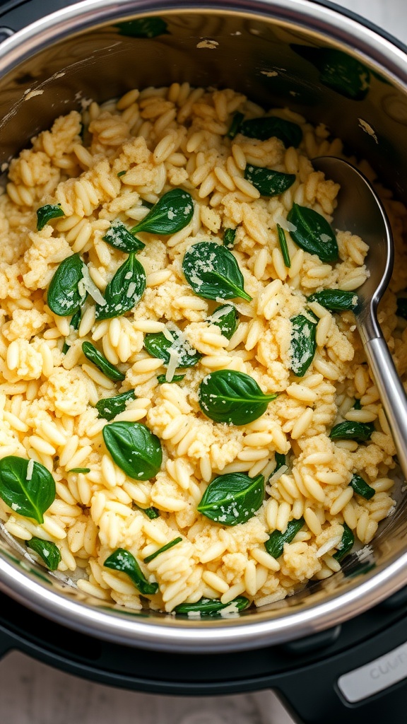 A creamy risotto with spinach and Parmesan cheese